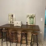 Art Nea Michaniona