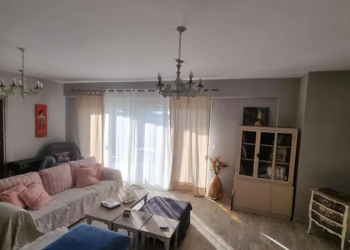 Art Apartamento Nea Michaniona