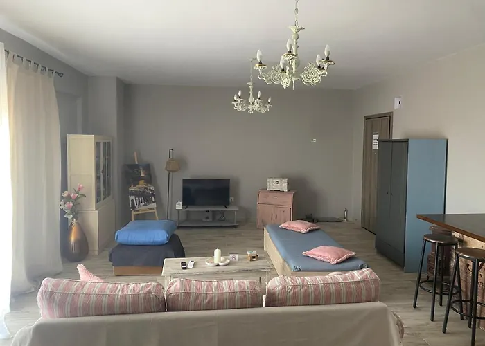 Art * Nea Michaniona